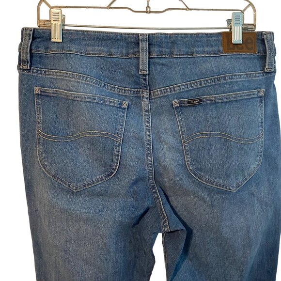 Lee Women Regular Fit Straight Leg Mid Rise Med Wash Jeans Denim Size14p Petite - Picture 8 of 10